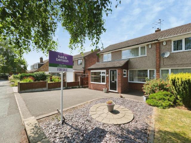 House for sale in Allestree, East Midlands