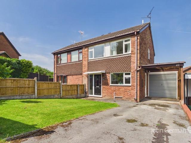 House for sale in The Heath, Beamhurst