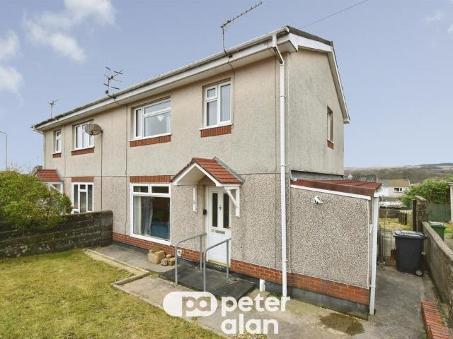 House for sale in Pen-y-Waun, Penywaun