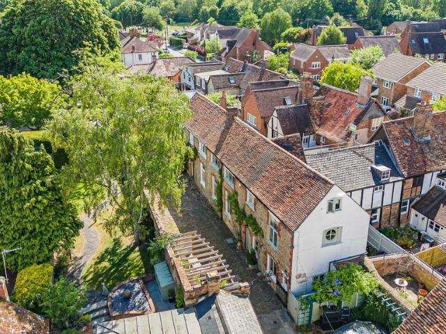 House for sale in Berrick Salome, Oxfordshire
