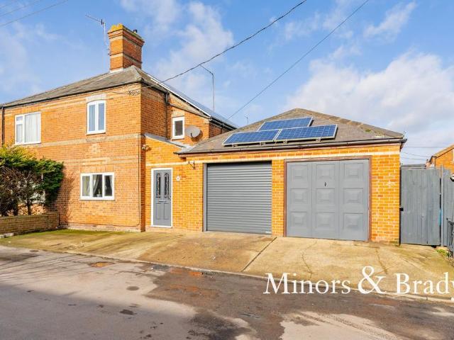 House for sale in Eastbridge, Suffolk