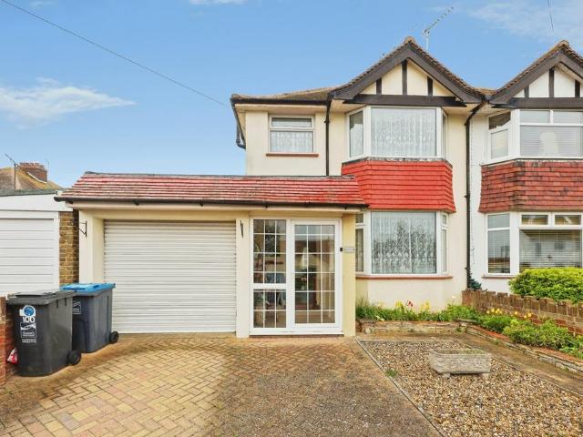 House for sale in Minnis Bay, Acol