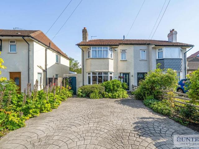 House for sale in Barnehurst, Greater London