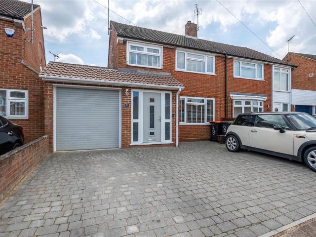 House for sale in Dunstable, Bedfordshire