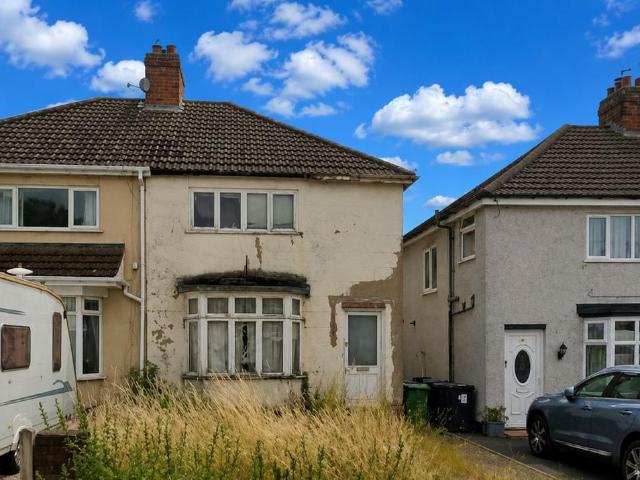House for sale in Wednesfield, West Midlands