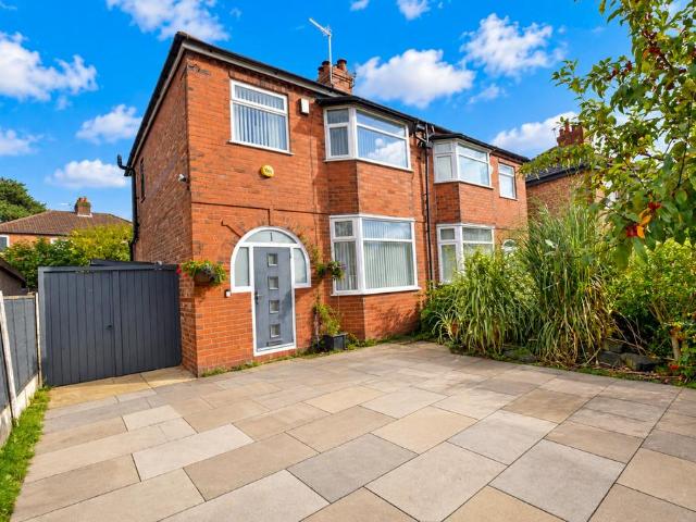 House for sale in Flixton, Trafford