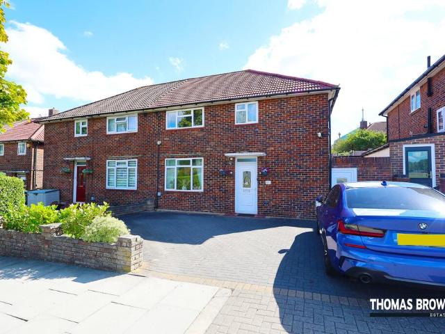 House for sale in London Borough of Bromley, Greater London