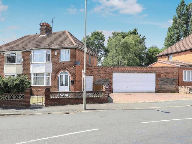 House for sale in Fallings Park, Park Village