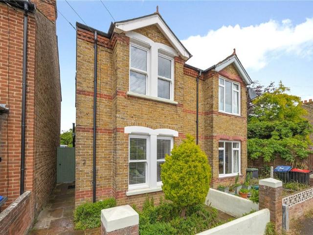 House for sale in Martyrs Field, The Bridge