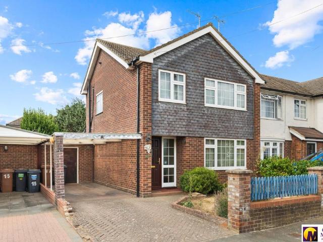 House for sale in Standon, Colliers End