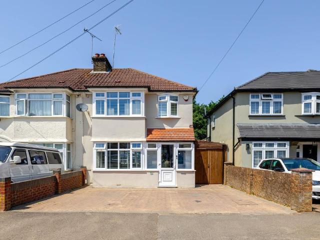 House for sale in Hillview, Surrey