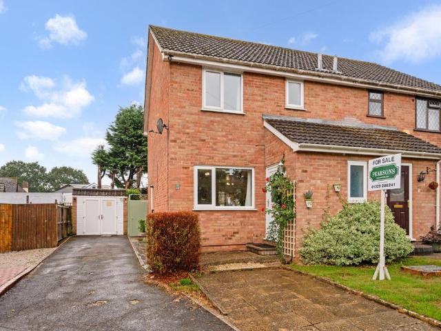 House for sale in Hill Park, Fareham