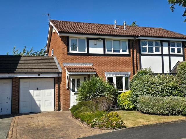 House for sale in Broadheath, Trafford Park