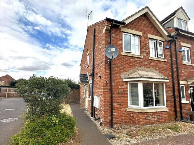House for sale in Lincoln Gardens
