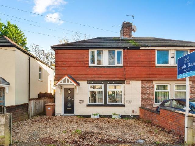 House for sale in Cowley Hill, St Helens