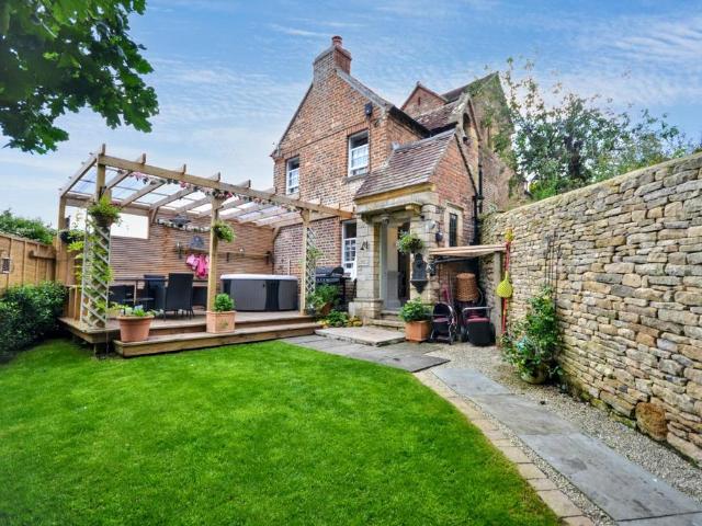 House for sale in Bredon, Wychavon