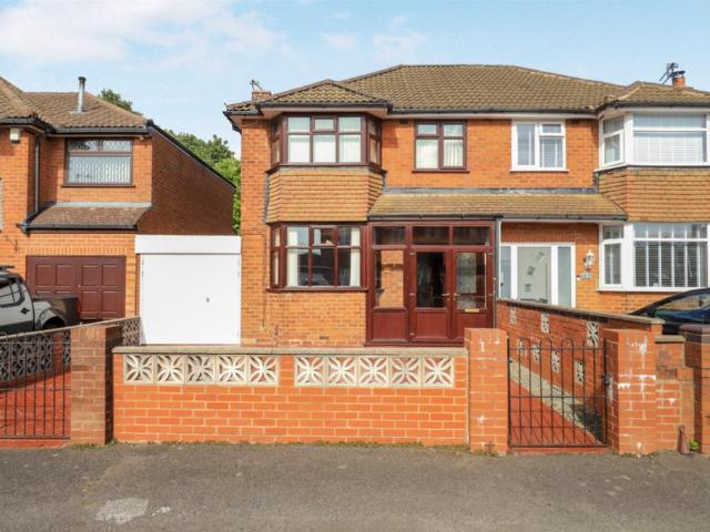 House for sale in Coseley, West Midlands