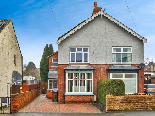House for sale in Caldermill, East Midlands
