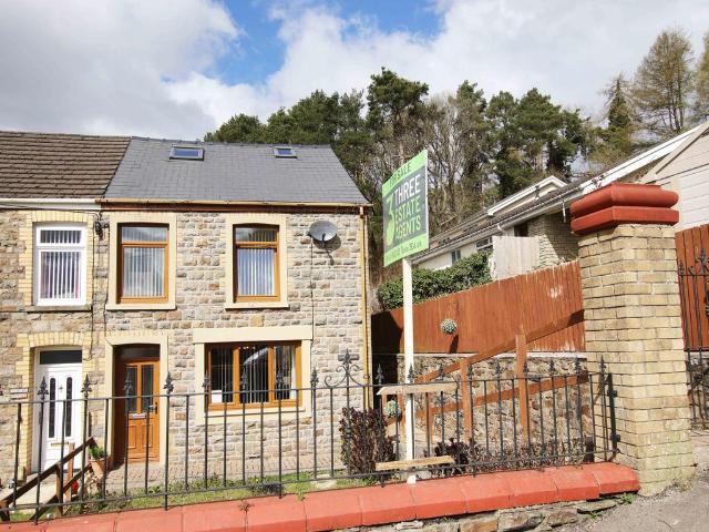 House for sale in Sirhowy, Wales