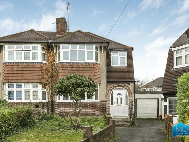 House for sale in London Borough of Barnet, Greater London