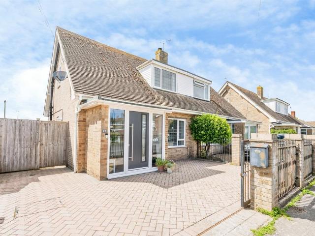 House for sale in Rose Green, Clapham