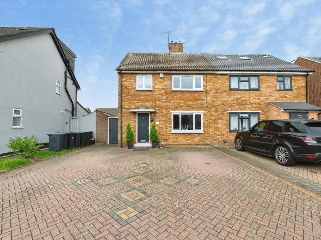 House for sale in Durndale, Gravesham