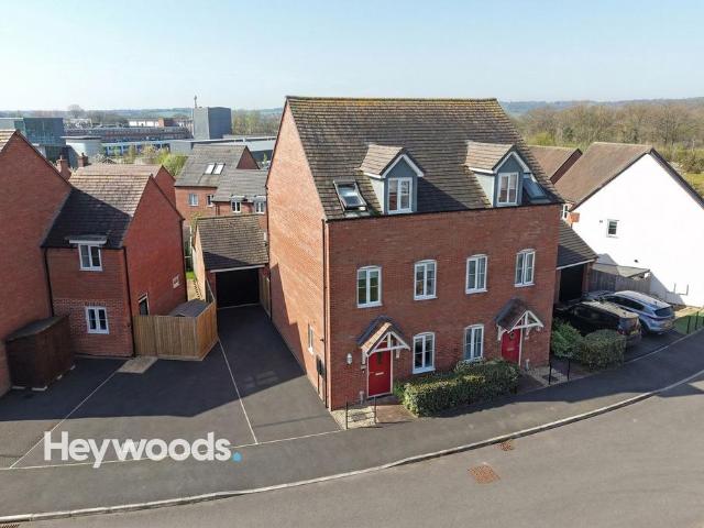 House for sale in Stoke-on-Trent