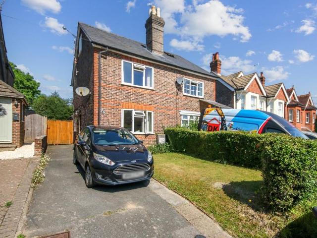 House for sale in Perryfields, West Sussex