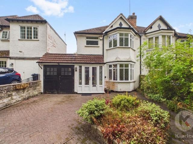 House for sale in Hall Green, West Midlands