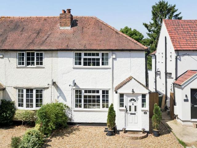 House for sale in Wexham and Ivers Community Board, Iver Heath