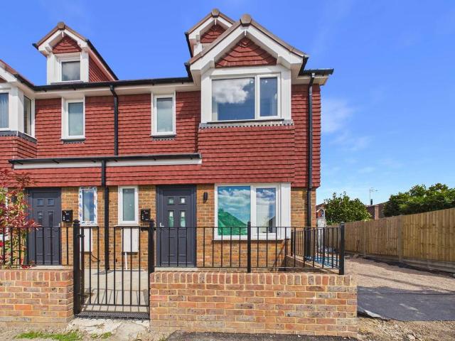 House for sale in Kingston Buci, Fishersgate