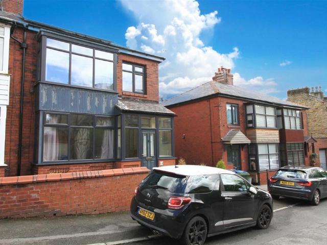 House for sale in Greenheys, Greater Manchester