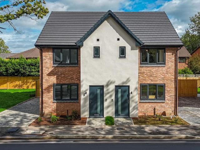 House for sale in Oakwood, Warrington
