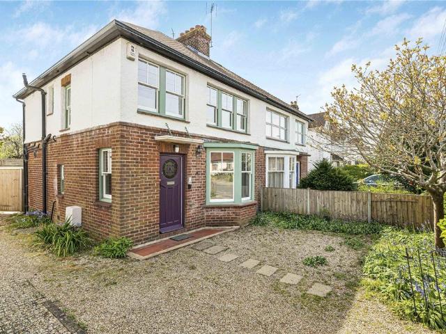 House for sale in The Slade, Oxfordshire