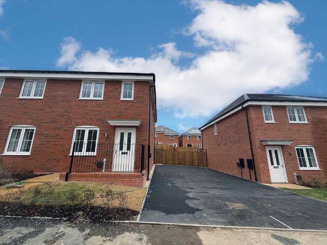 House for sale in Kedleston, East Midlands