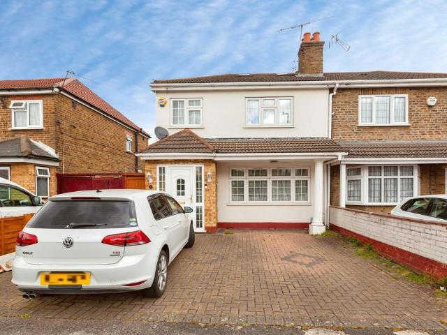 House for sale in Slough