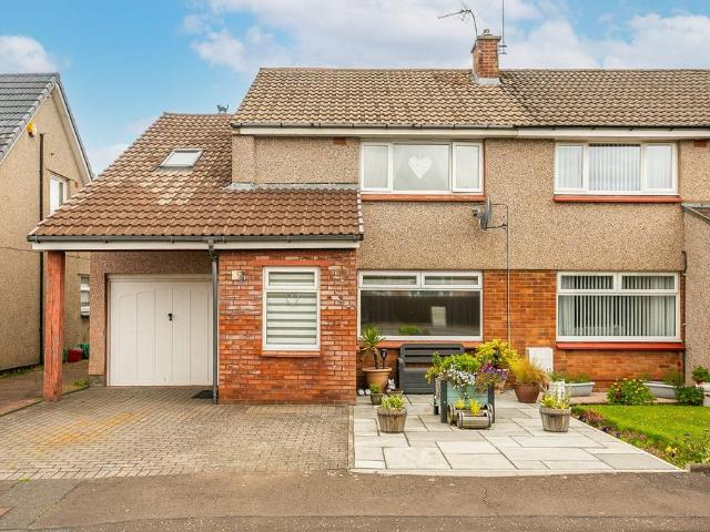 House for sale in Loanhead, Scotland