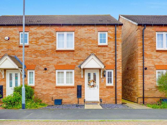 House for sale in Barton In Fabis, East Midlands
