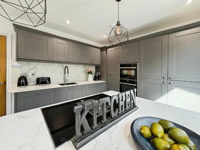 House for sale in Conham, Kingswood