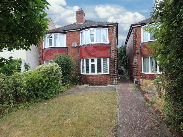 House for sale in Clifton, South Yorkshire