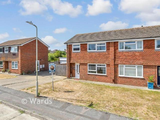 House for sale in Beltinge, The Bridge