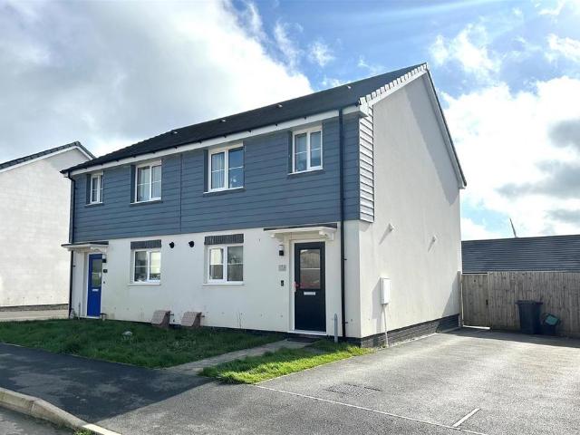 House for sale in Launceston, Cornwall