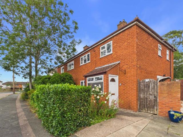 House for sale in Leyfields, Kettlebrook