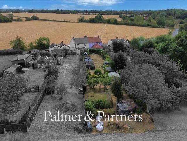 House for sale in Bedingfield, Suffolk