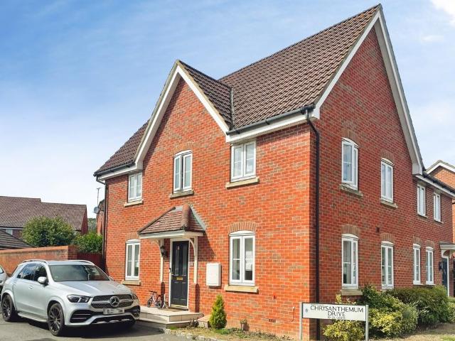 House for sale in Shinfield