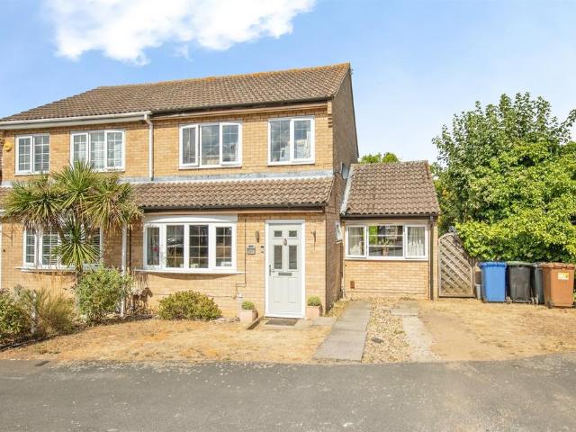 House for sale in Key Street, Suffolk