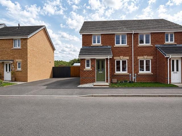 House for sale in Bryncae, Wales