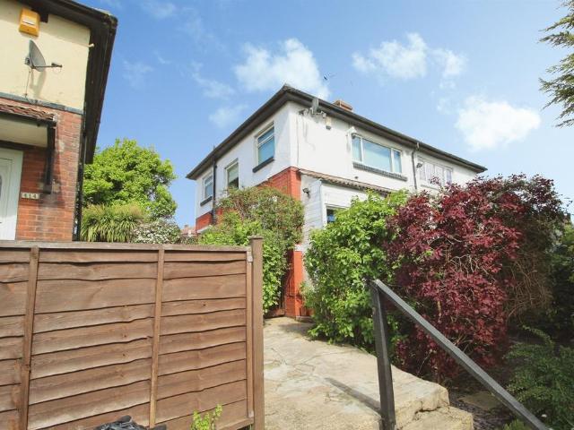 House for sale in Burley, West Yorkshire