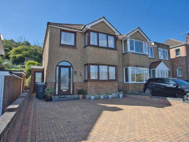 House for sale in Elms Vale, Ash