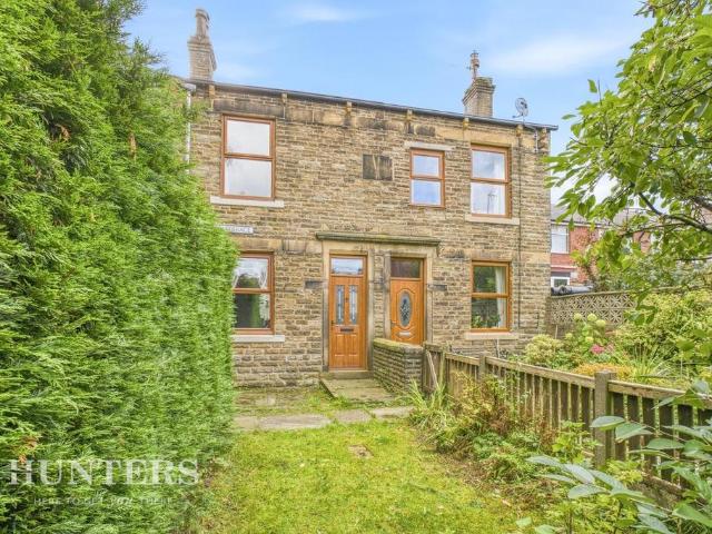 House for sale in Smithy Bridge, Rochdale